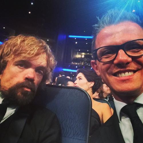 Фото с премии «Эмми» из-за кулис, опубликованные в Instagram