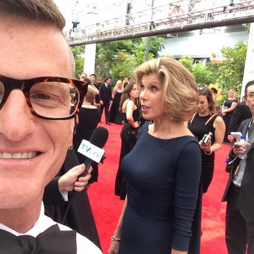 Фото с премии «Эмми» из-за кулис, опубликованные в Instagram