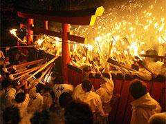 Огненный дракон спустился с горы…