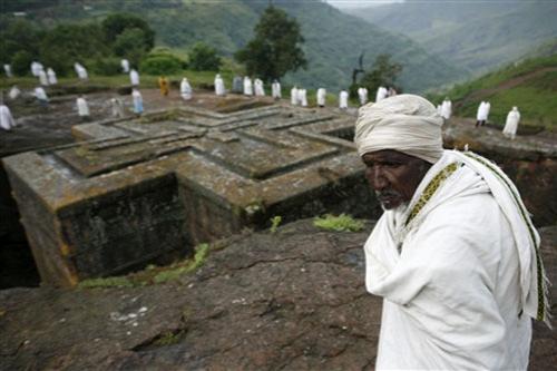 Церковь высеченная в камне
