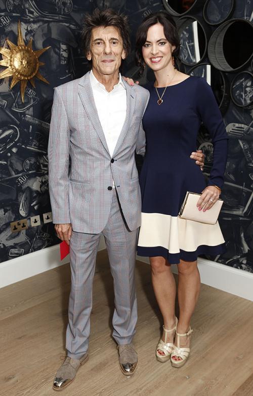 Звездные пары с большой разницей в возрасте