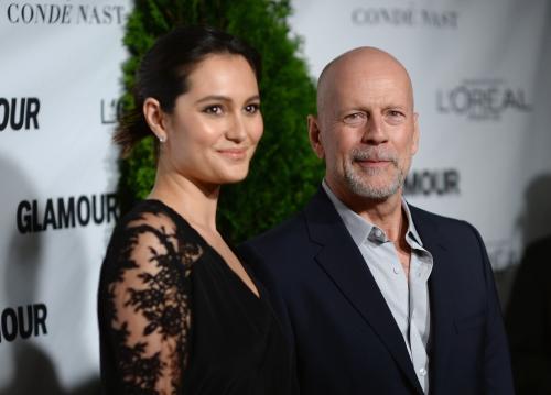 Звездные пары с большой разницей в возрасте