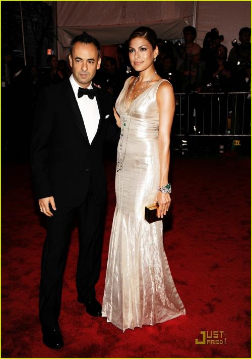 Костюмированный бал от кутюрье собрал весь Голливуд