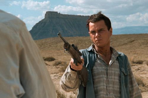 Фильмы, которые продолжили снимать после смерти актёров