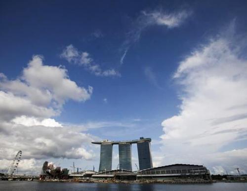 Бассейн на высоте 200 метров