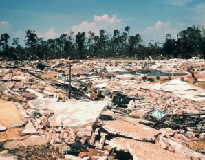 Ураганы, которые нанесли самый сильный ущерб Америке