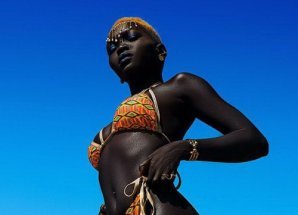 Королева тьмы: темнокожая красотка произвела фурор в мире моды