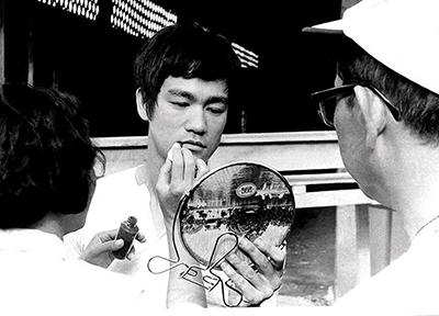 Сокровища Брюса Ли: редкие кадры из жизни легендарного мастера