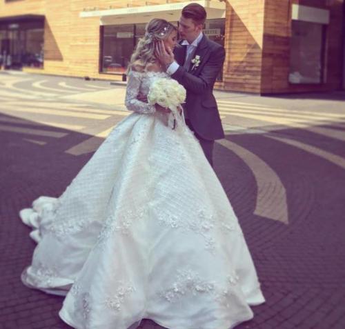 Звезды встречаются, звезды разводятся: свадьбы и разводы 2017