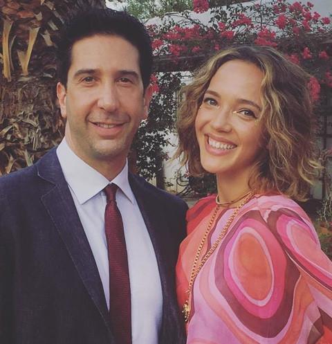 Звезды встречаются, звезды разводятся: свадьбы и разводы 2017