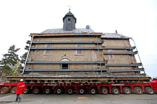 Немецкую церковь проводили в последний путь