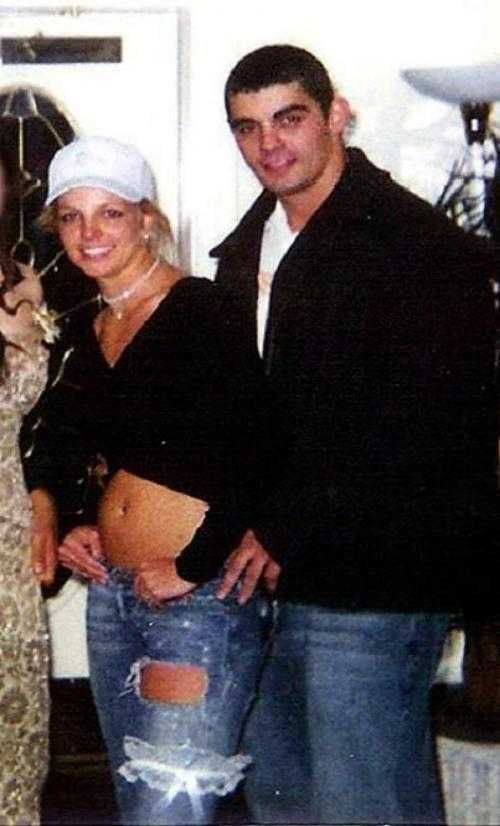 Месяц, неделя, день: самые короткие браки звезд