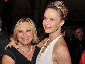 Знаменитости, у которых убили родителей