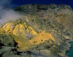 Адское озеро забирает жизни