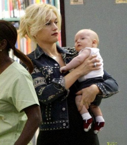 Гвен Стефани показала двухмесячного сынишку