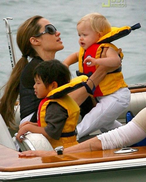 Мадонны с младенцами: очередной беби-бум в Голливуде…