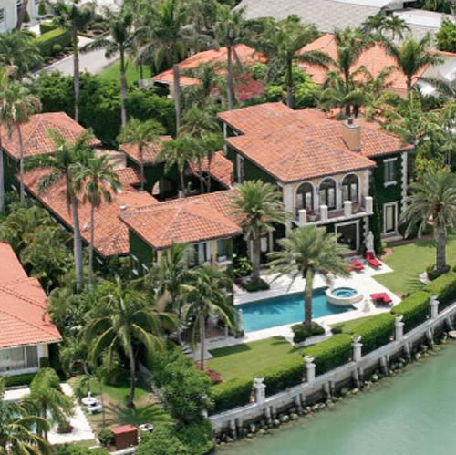 Курникова отвоевала недвижимость в Майами