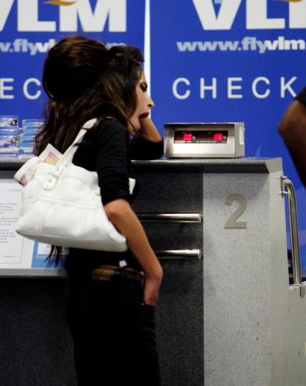 Топ-30 зевающих знаменитостей