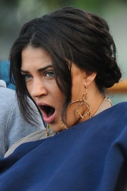 Топ-30 зевающих знаменитостей