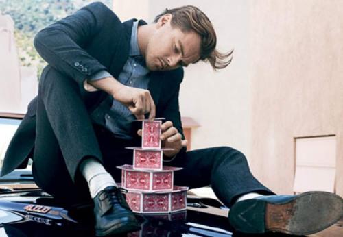 Знаменитости, которые страдают игроманией