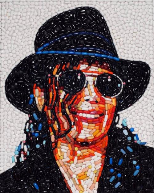 Портреты звезд из вторсырья