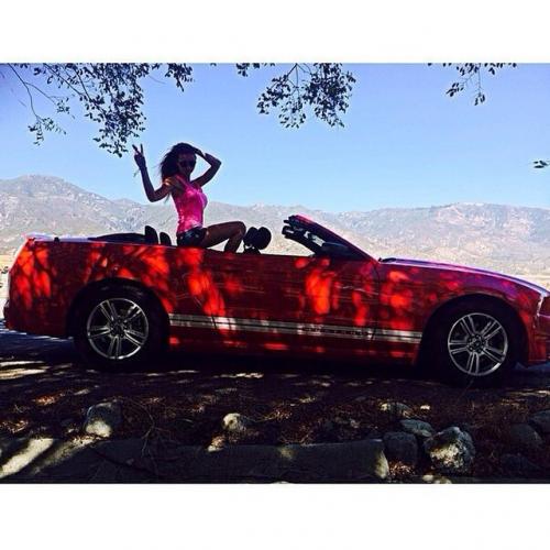 Дети знаменитых родителей, которым завидуют сверстники