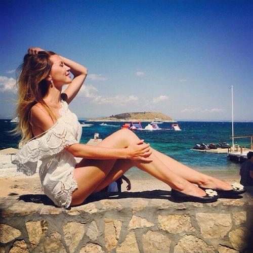 Дети знаменитых родителей, которым завидуют сверстники