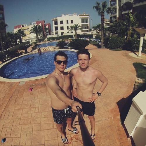 Дети знаменитых родителей, которым завидуют сверстники