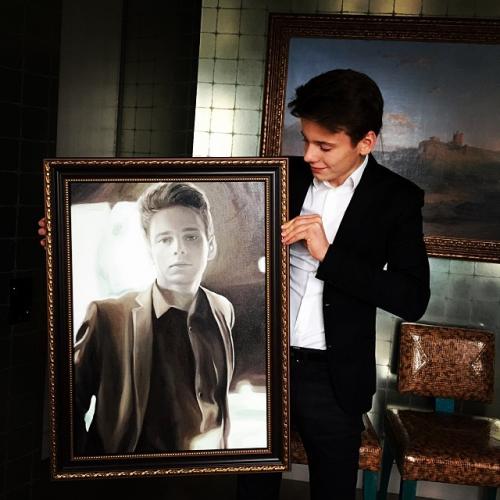 Дети знаменитых родителей, которым завидуют сверстники