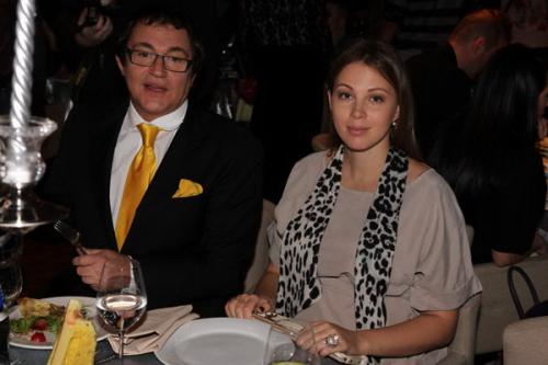 Оксана Федорова устроила парад беременных звезд