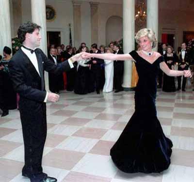 Платья принцессы Дианы выставлены на торги