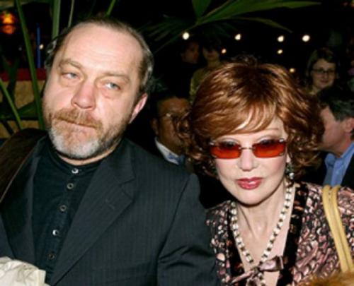 Как сложилась судьба актеров из фильма Рязанова "Карнавальная ночь"