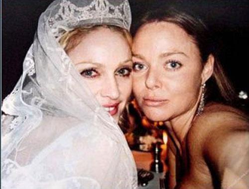 Опубликованы фото с засекреченной свадьбы Мадонны