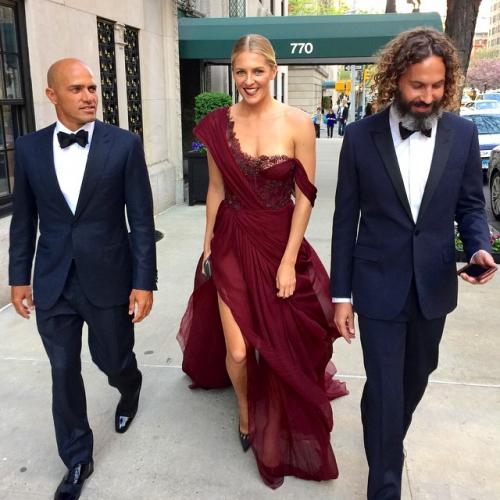 Шарапова и другие знаменитые спортсмены на пляже