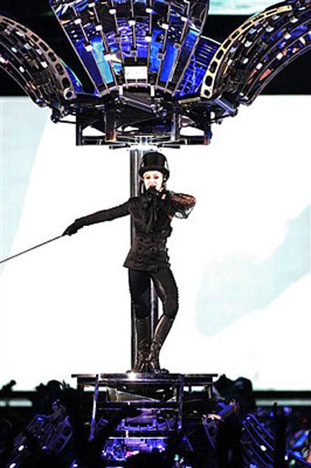 Мадонна приезжает в Москву