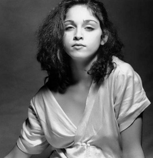 Редкие фото мировых знаменитостей в начале карьеры