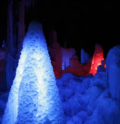 В Швейцарии найден Дворец Снежной королевы