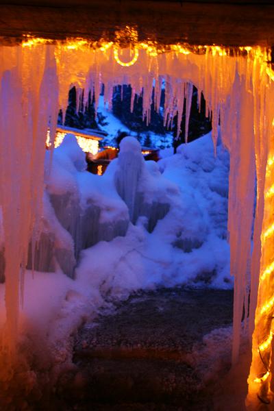 В Швейцарии найден Дворец Снежной королевы