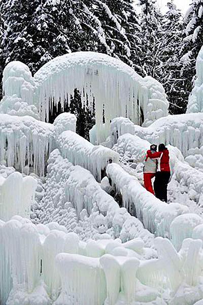В Швейцарии найден Дворец Снежной королевы