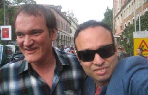 Cумасшедшие фанаты рядом со своими кумирами