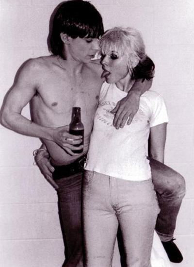 Редкие фотографии всемирно известных звезд. Часть 16