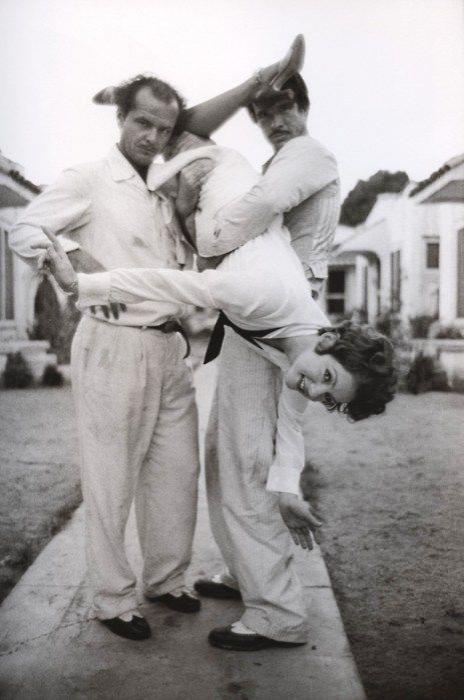 Редкие фотографии всемирно известных звезд. Часть 16