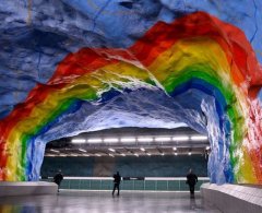 Топ 10 самых красивых станций метро в мире