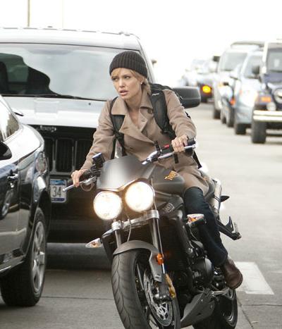 Топ-10 киноляпов 2010 года