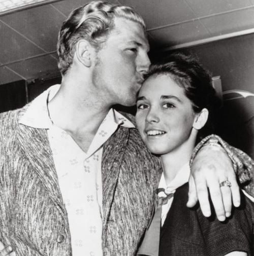 Исторические личности, вступившие в любовную связь с родственниками