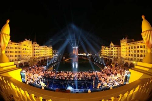 У богатых свои причуды: самые безумные траты олигархов