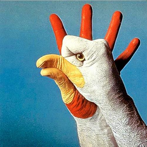 Художник оживил жесты