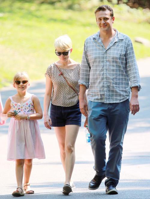 "И на кого променяла?!": новые избранники звездных блондинок