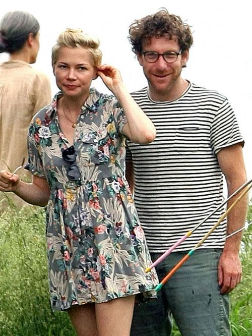 "И на кого променяла?!": новые избранники звездных блондинок