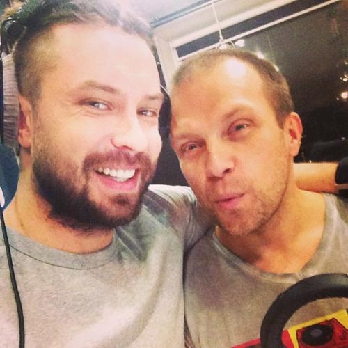 "И на кого променяла?!": новые избранники звездных блондинок